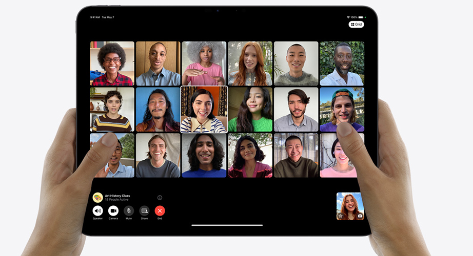 Apple iPad (2025) Apple iPad (2025)