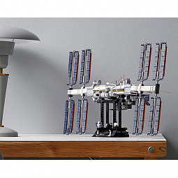 Конструктор LEGO Ideas 21321 Международная Космическая Станция - фото 5