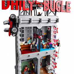 Конструктор LEGO Marvel Super Heroes 76178 Редакция «Дейли Бьюгл» - фото 4