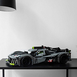 Конструктор LEGO Technic 42156 Гибридный гиперкар PEUGEOT 9X8 24 часа в Ле-Мане - фото 5